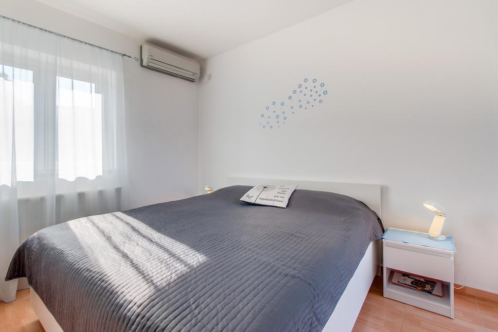 Apartment Senka Mali Lošinj Buitenkant foto