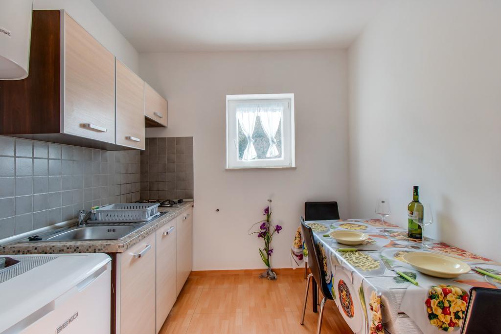 Apartment Senka Mali Lošinj Buitenkant foto