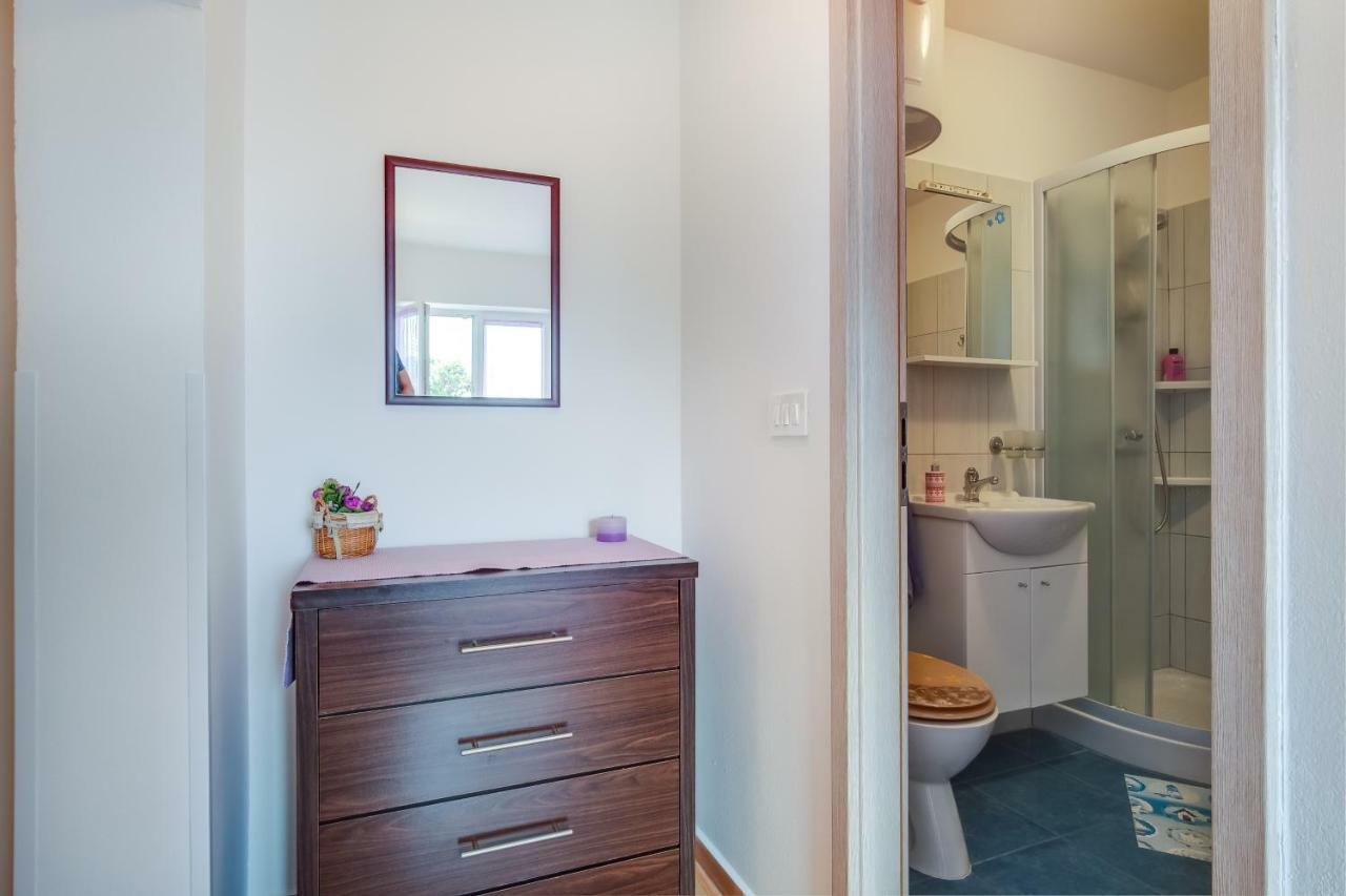 Apartment Senka Mali Lošinj Buitenkant foto