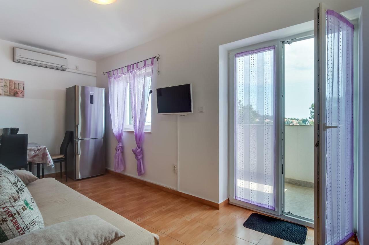 Apartment Senka Mali Lošinj Buitenkant foto