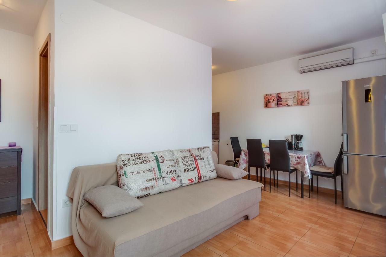 Apartment Senka Mali Lošinj Buitenkant foto