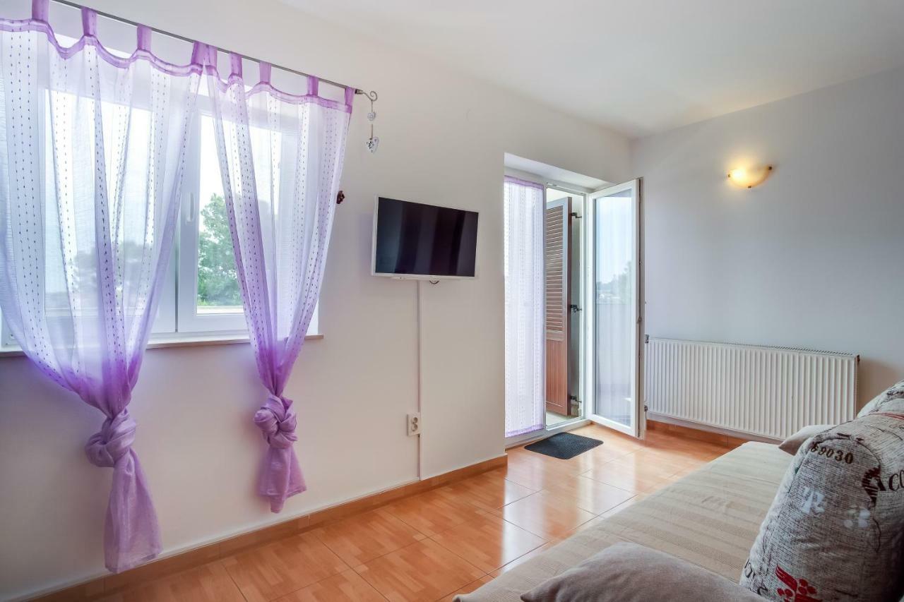 Apartment Senka Mali Lošinj Buitenkant foto